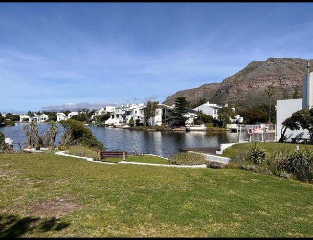 3 BEDROOM APARTMENT FOR SALE IN MARINA DA GAMA